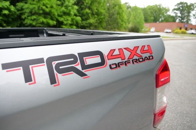 2018 Toyota Tundra SR5 4X4 / TRD Off Road PKG / Wheels & Tires Upgrade! High Point NC