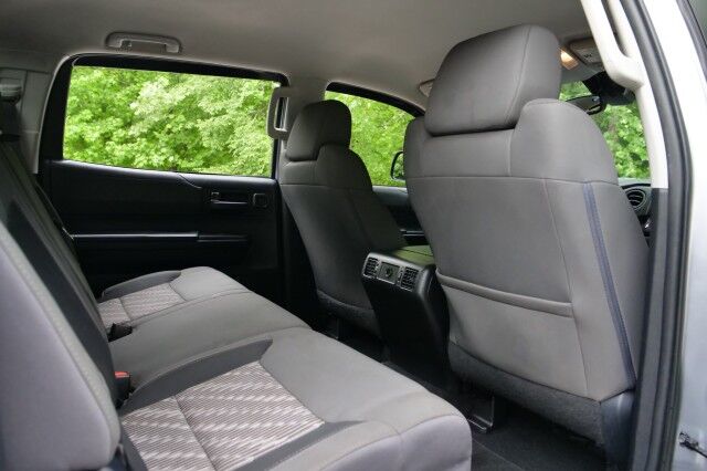 2018 Toyota Tundra SR5 4X4 / TRD Off Road PKG / Wheels & Tires Upgrade! High Point NC