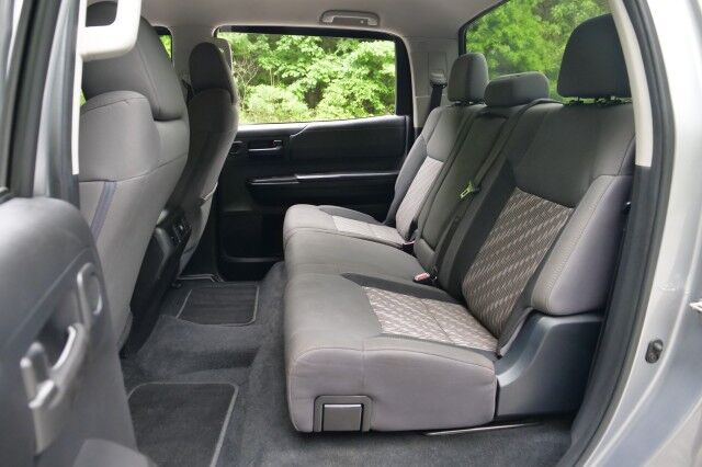 2018 Toyota Tundra SR5 4X4 / TRD Off Road PKG / Wheels & Tires Upgrade! High Point NC