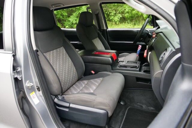 2018 Toyota Tundra SR5 4X4 / TRD Off Road PKG / Wheels & Tires Upgrade! High Point NC