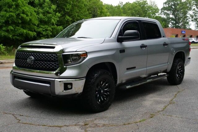 2018 Toyota Tundra SR5 4X4 / TRD Off Road PKG / Wheels & Tires Upgrade! High Point NC