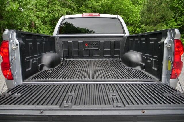 2018 Toyota Tundra SR5 4X4 / TRD Off Road PKG / Wheels & Tires Upgrade! High Point NC