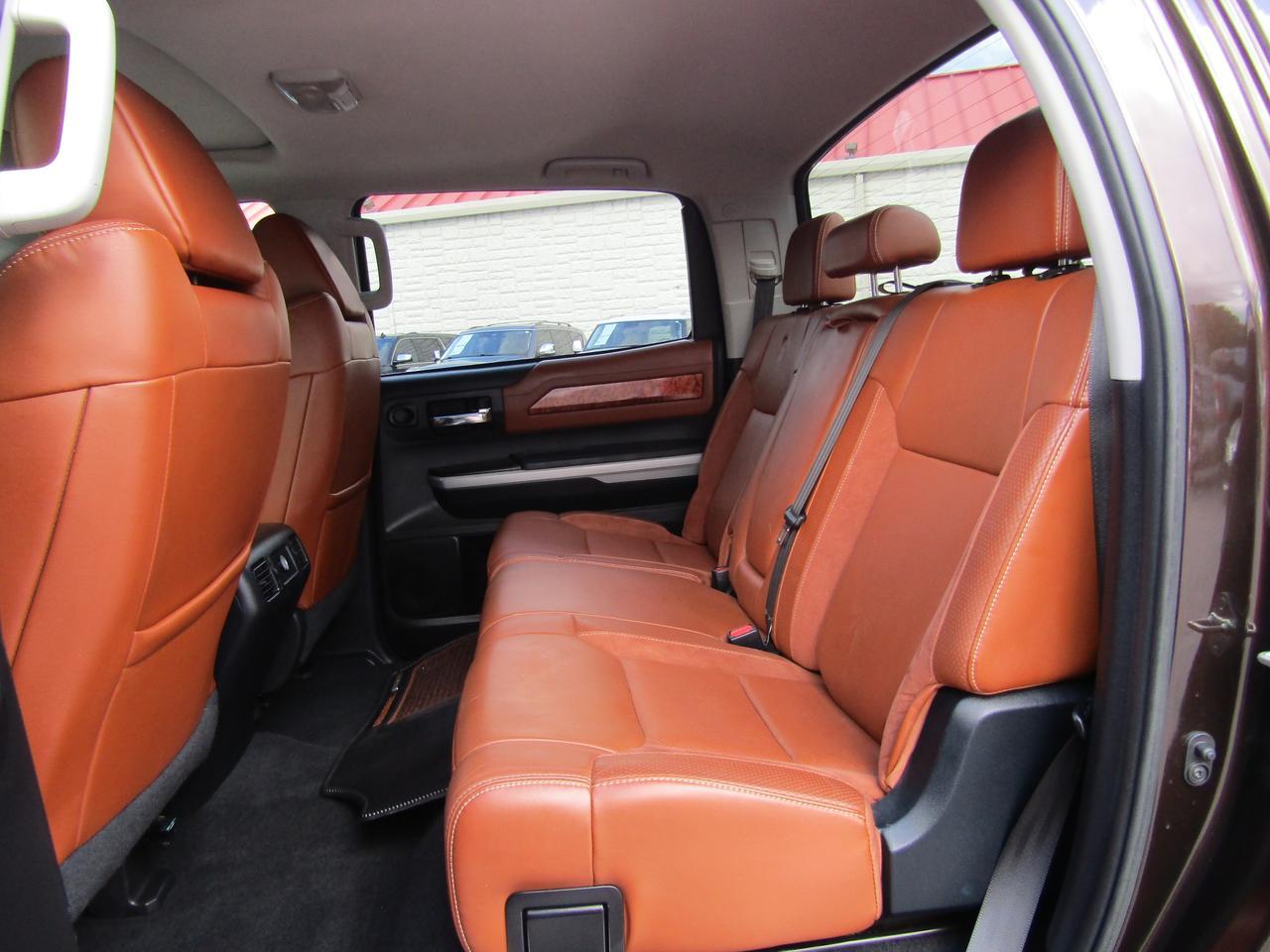 2018 Toyota Tundra SR5 CrewMax 5.5 Bed 5.7L FFV (Natl) Grand Prairie TX