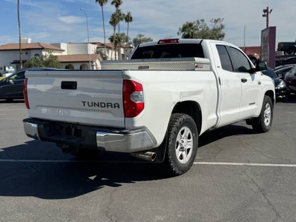 2018 Toyota Tundra SR5
