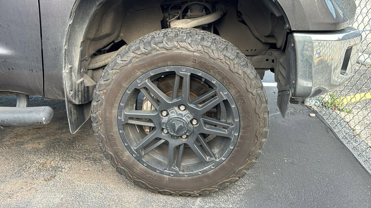 2018 Toyota Tundra SR5