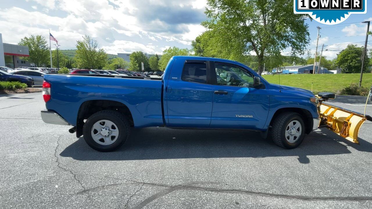 2018 Toyota Tundra SR5 White River Junction VT