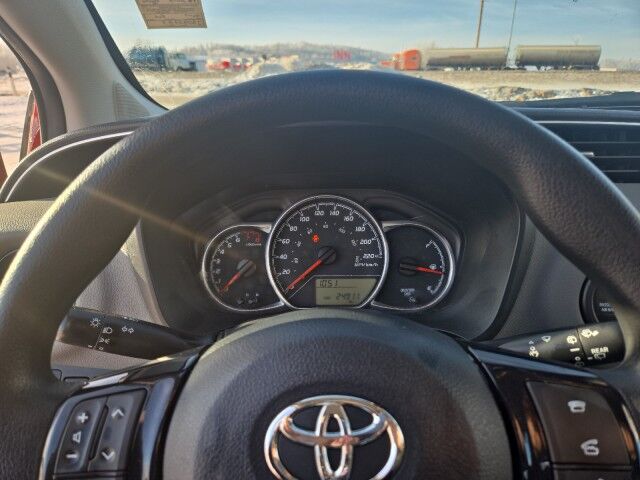 2018 Toyota Yaris Hatchback LE Whitecourt AB