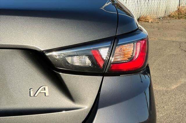 2018 Toyota Yaris iA Base Roseville CA
