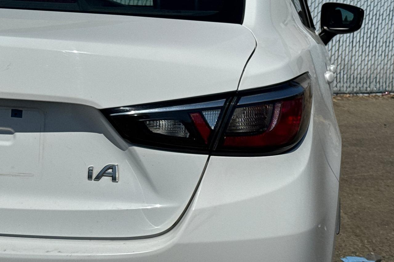 2018 Toyota Yaris iA Base Roseville CA