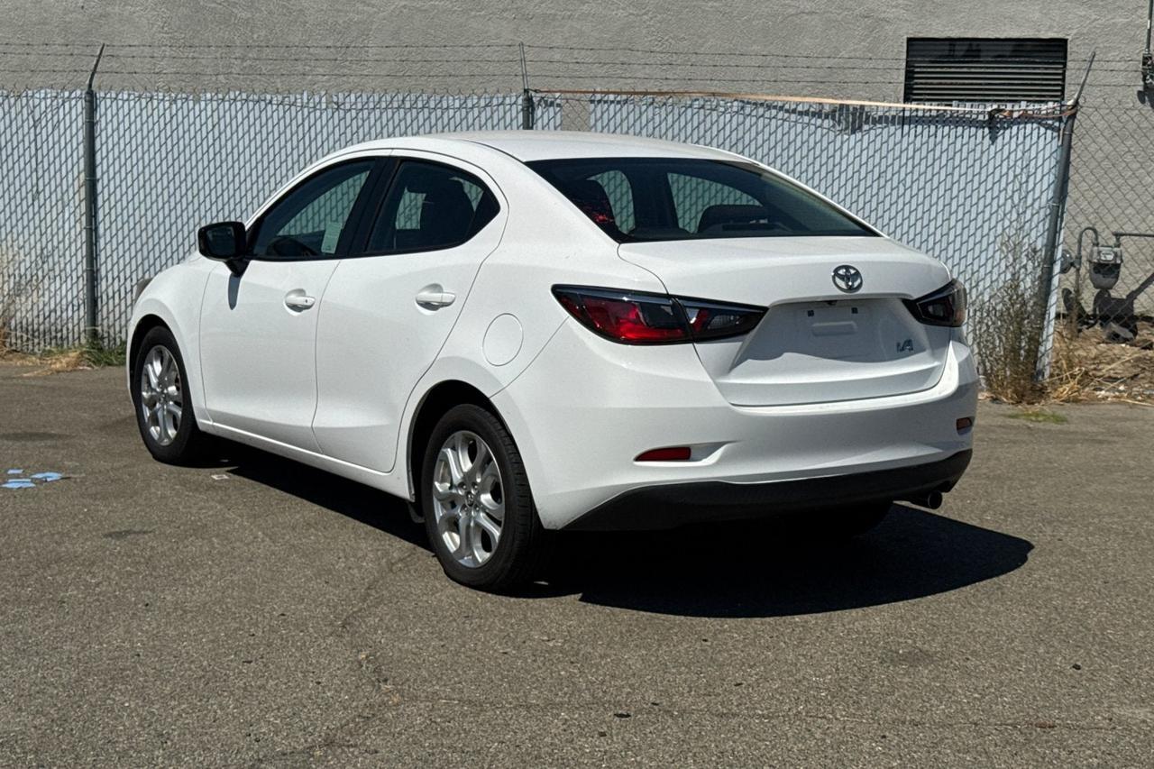2018 Toyota Yaris iA Base Roseville CA