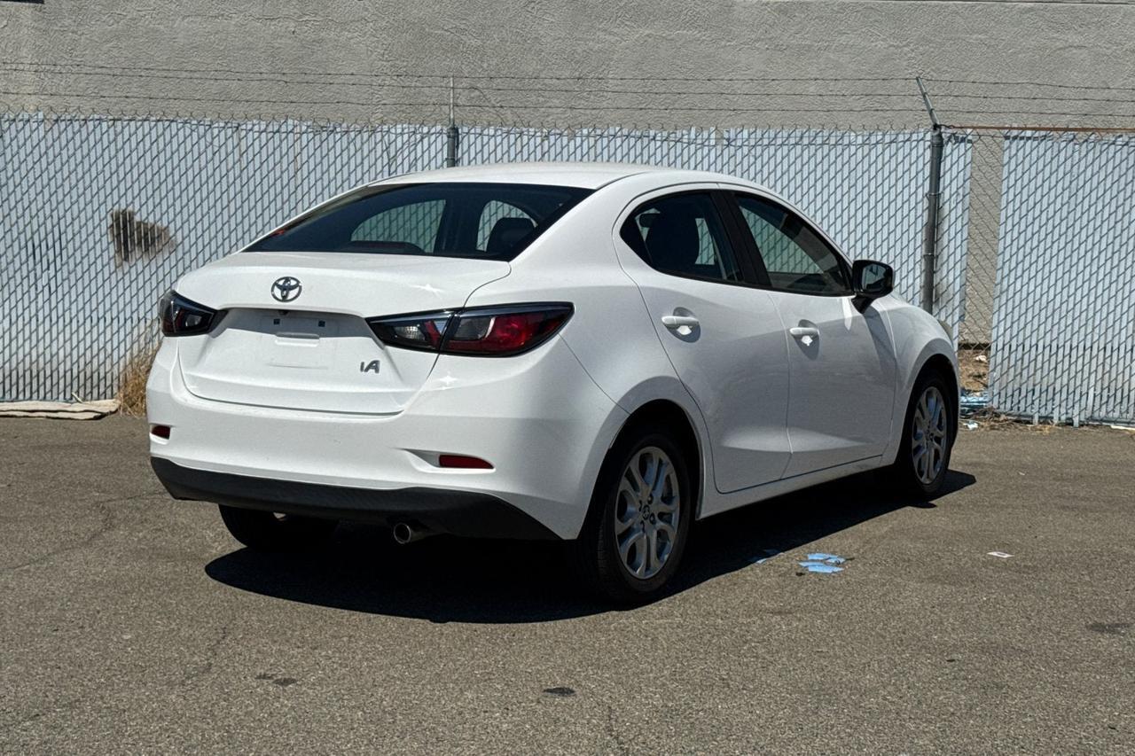 2018 Toyota Yaris iA Base