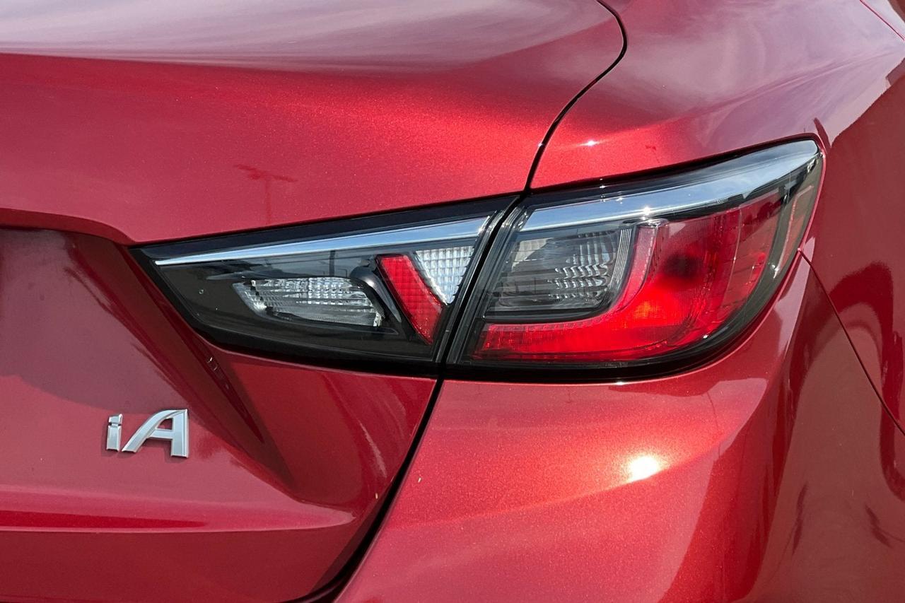 2018 Toyota Yaris iA Base Roseville CA