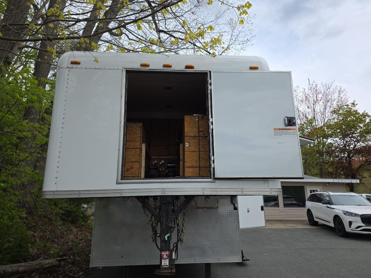 2018 Transport Custom Designs Enclosed 38Ft PGN38A212V Sand Lake NY
