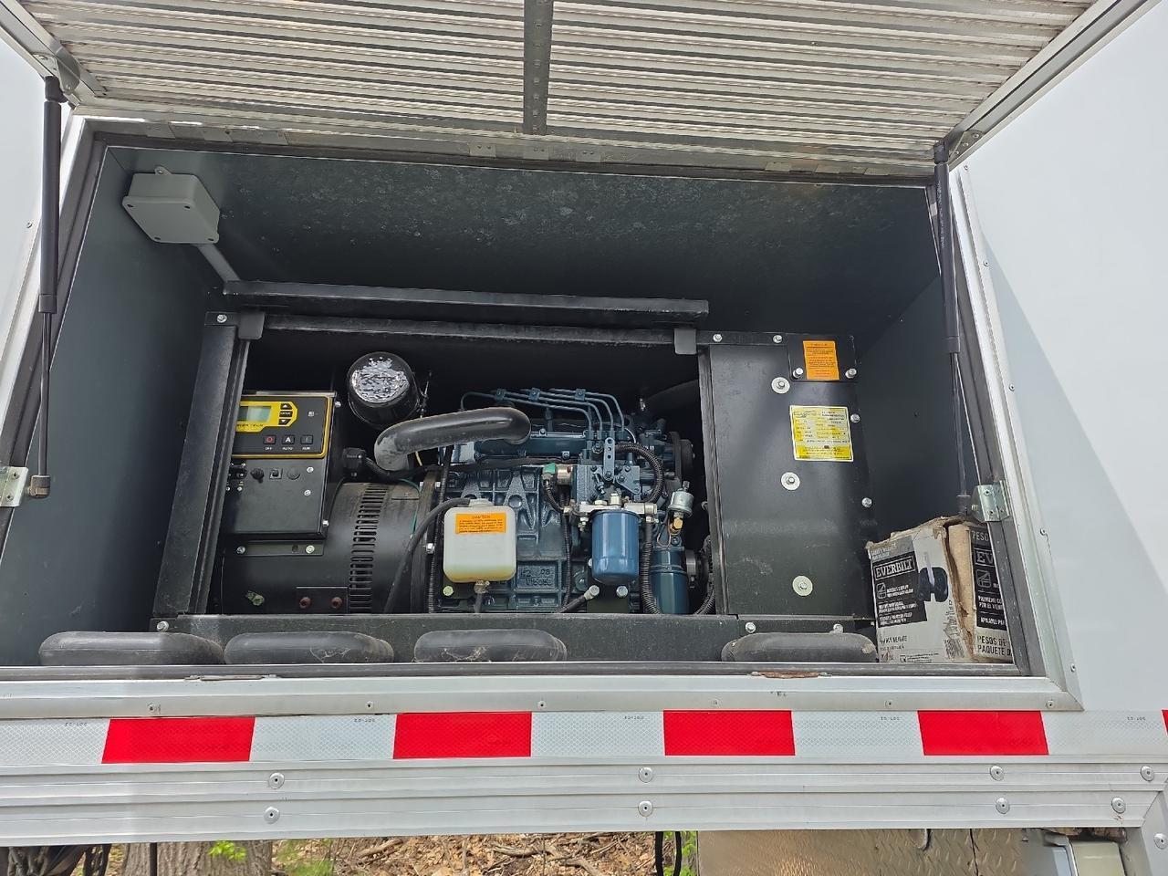 2018 Transport Custom Designs Enclosed 38Ft PGN38A212V Sand Lake NY