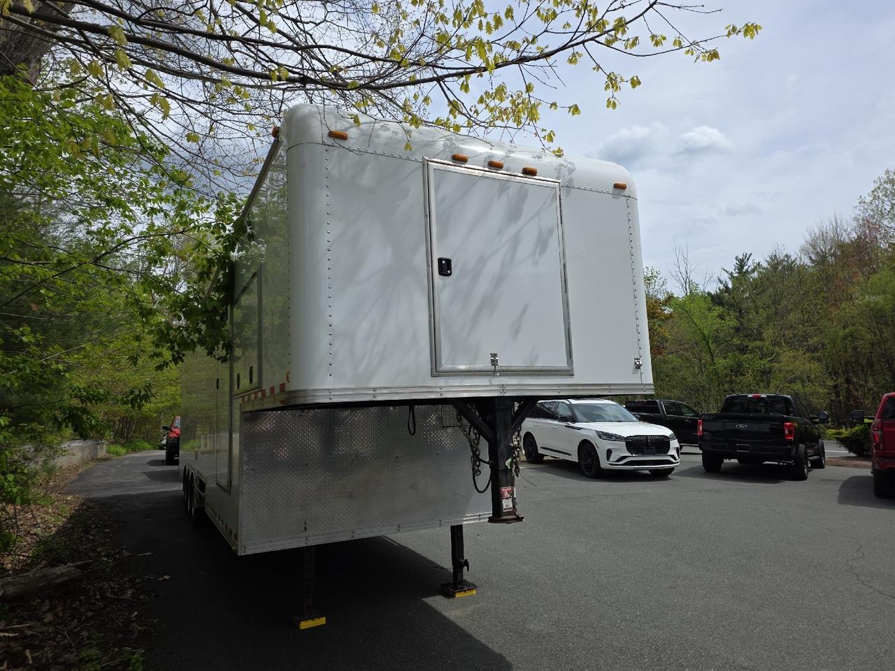 2018 Transport Custom Designs Enclosed 38Ft PGN38A212V Sand Lake NY