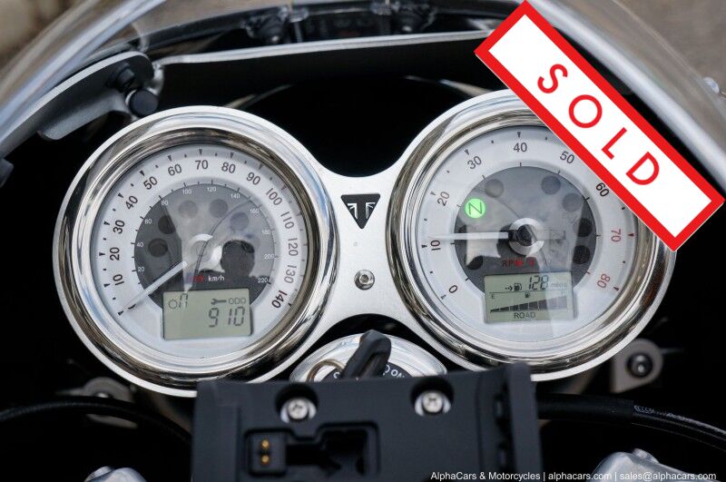 2018 Triumph Thruxton 1200 R  Boston MA 2018 Triumph Thruxton 1200 R  Boston MA