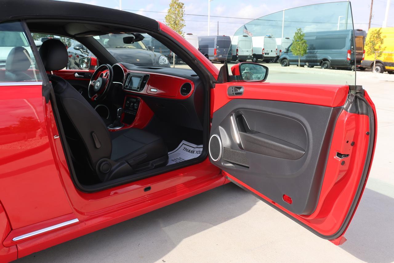 2018 VOLKSWAGEN BEETLE S Houston TX
