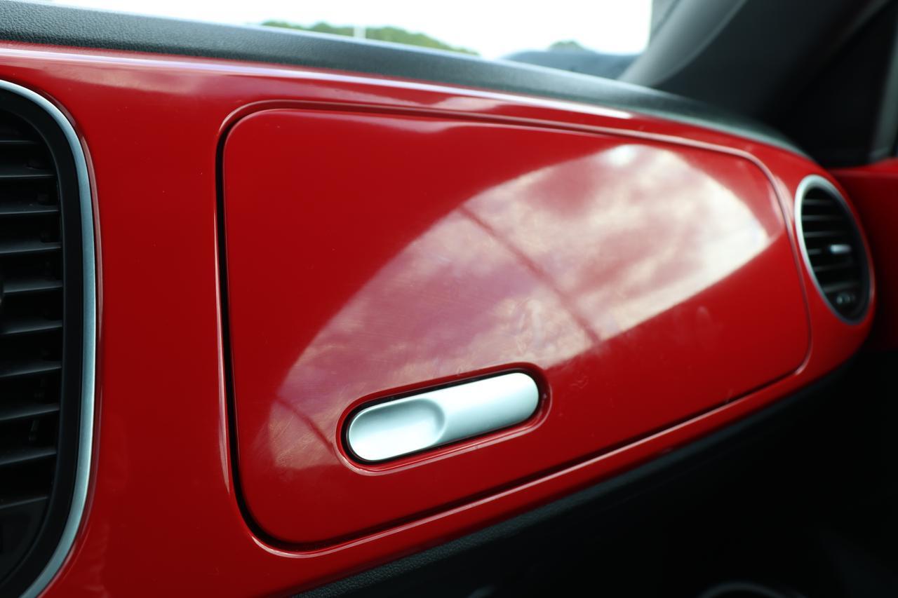 2018 VOLKSWAGEN BEETLE S Houston TX