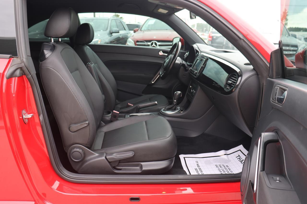 2018 VOLKSWAGEN BEETLE S Houston TX
