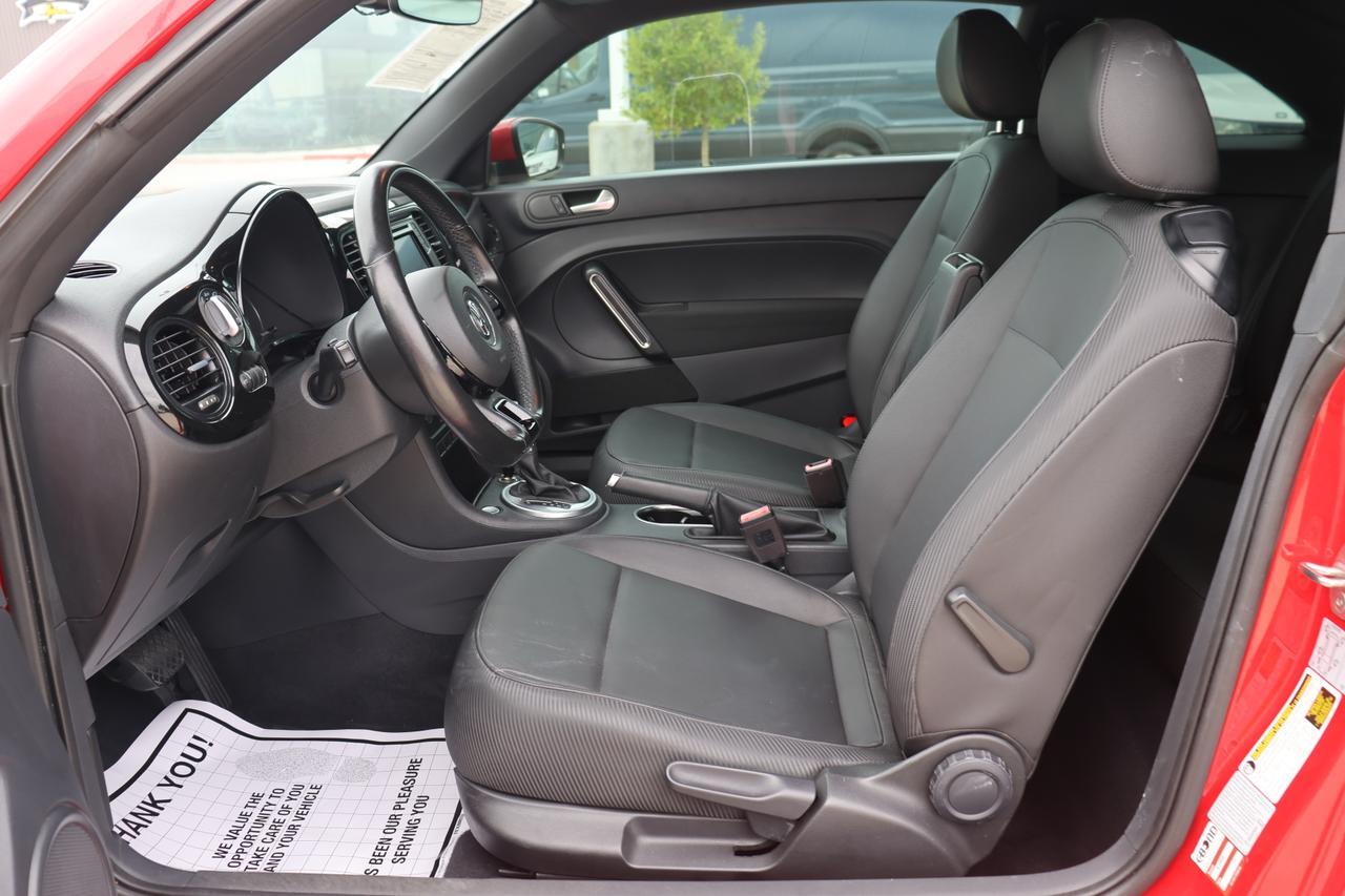 2018 VOLKSWAGEN BEETLE S Houston TX