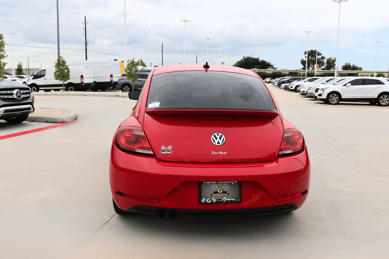 2018 VOLKSWAGEN BEETLE S Houston TX