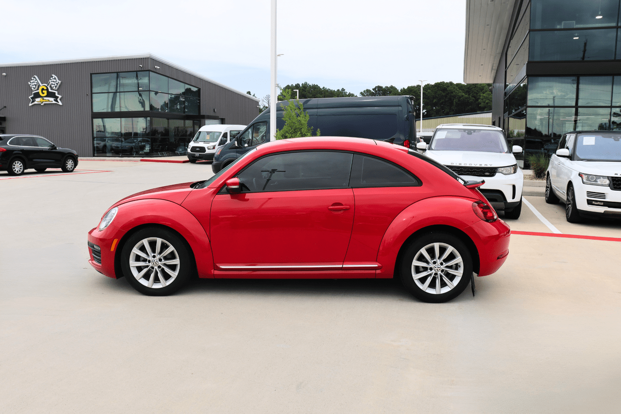 2018 VOLKSWAGEN BEETLE S Houston TX