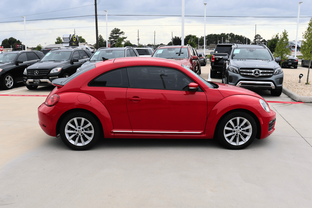 2018 VOLKSWAGEN BEETLE S Houston TX