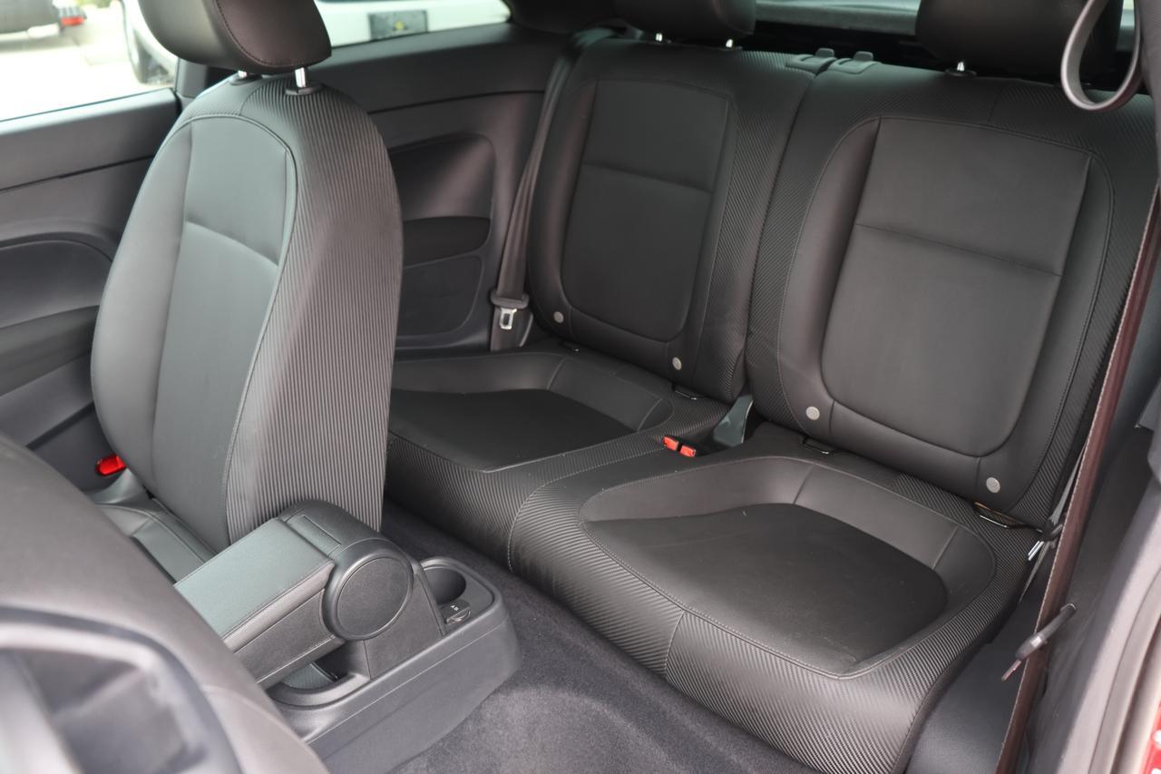 2018 VOLKSWAGEN BEETLE S Houston TX