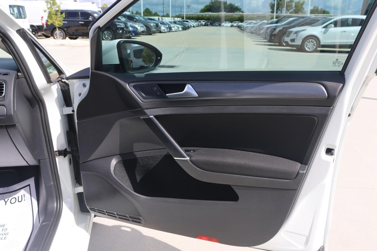 2018 VOLKSWAGEN GOLF S Houston TX