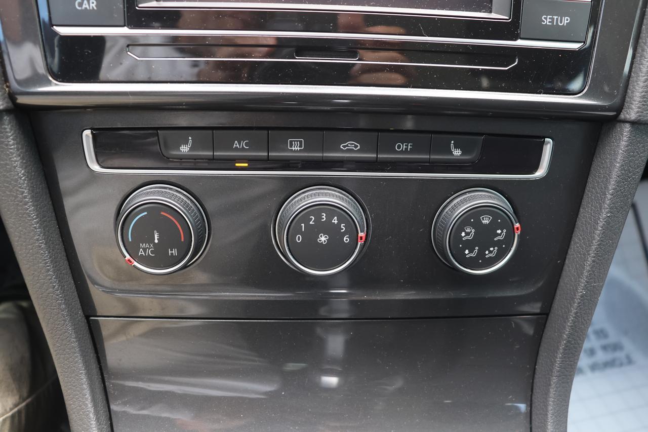 2018 VOLKSWAGEN GOLF S Houston TX