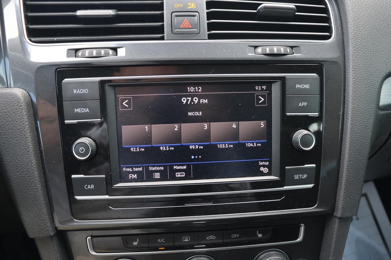 2018 VOLKSWAGEN GOLF S Houston TX