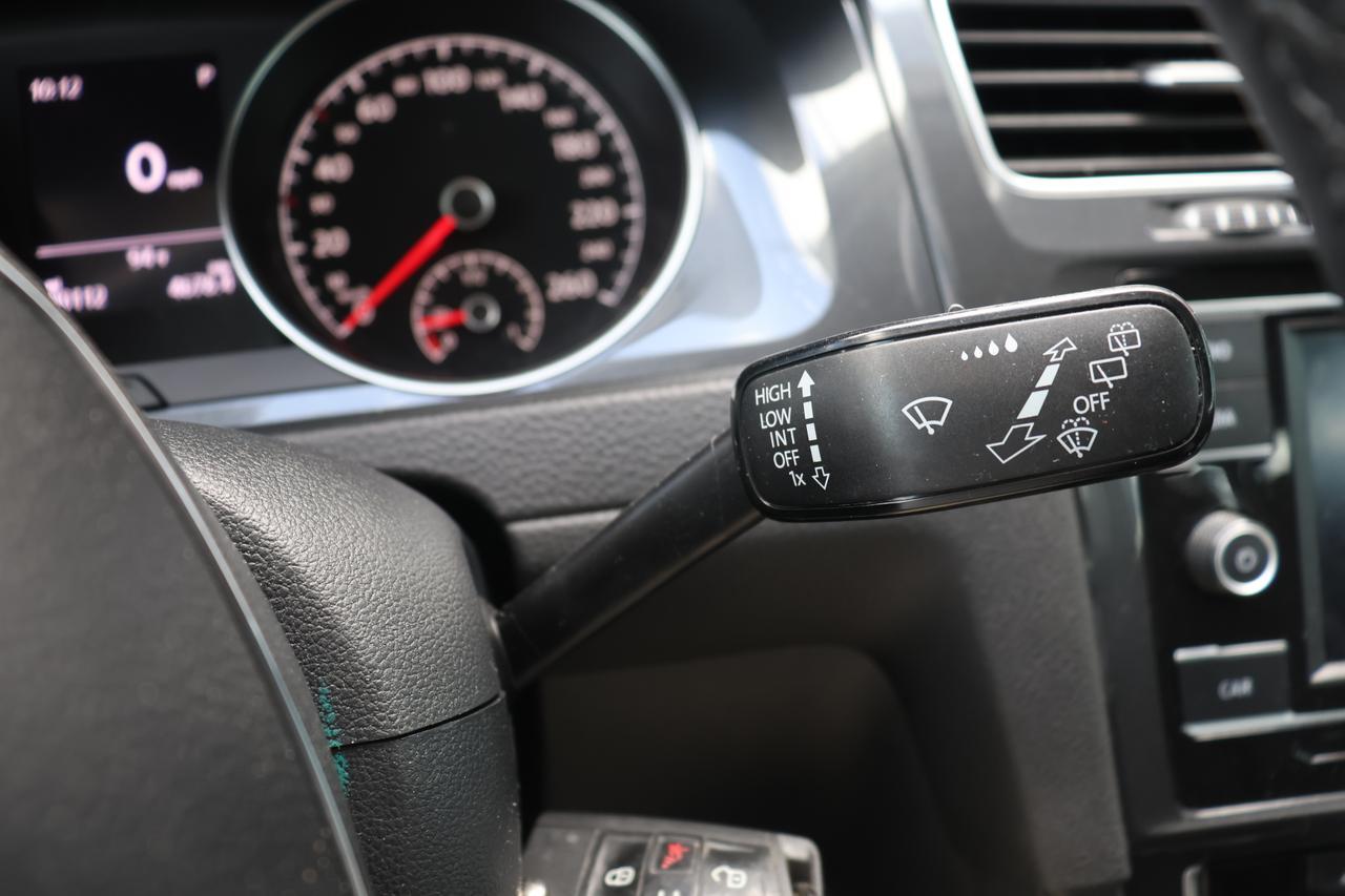 2018 VOLKSWAGEN GOLF S Houston TX