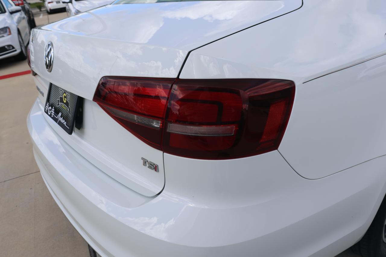 2018 VOLKSWAGEN JETTA SE Houston TX