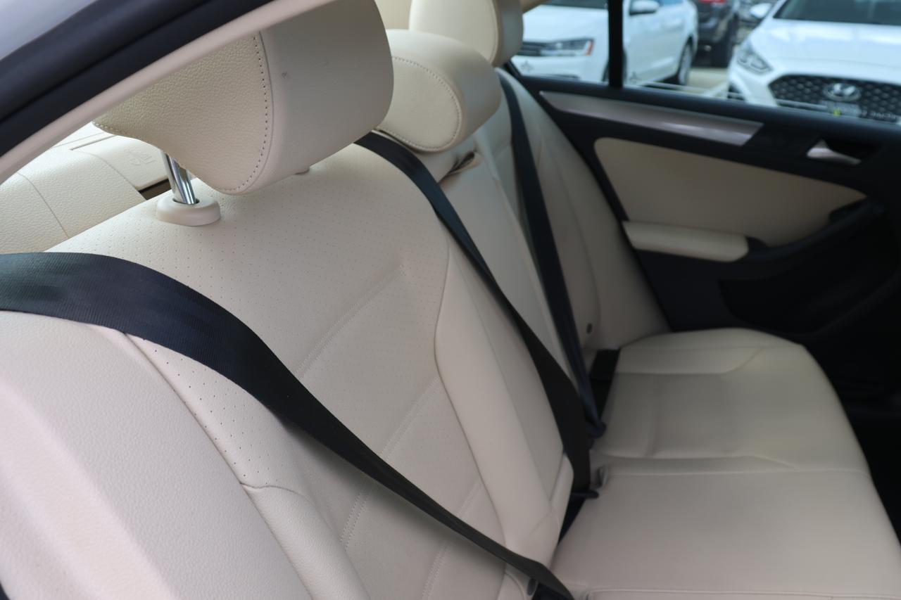 2018 VOLKSWAGEN JETTA SE Houston TX