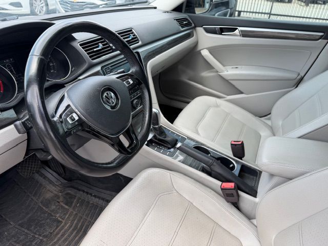 2018 VOLKSWAGEN PASSAT SE Grand Prairie TX