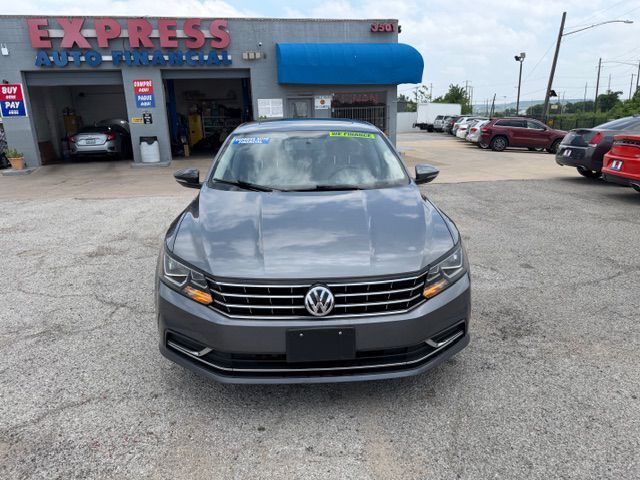 2018 VOLKSWAGEN PASSAT SE