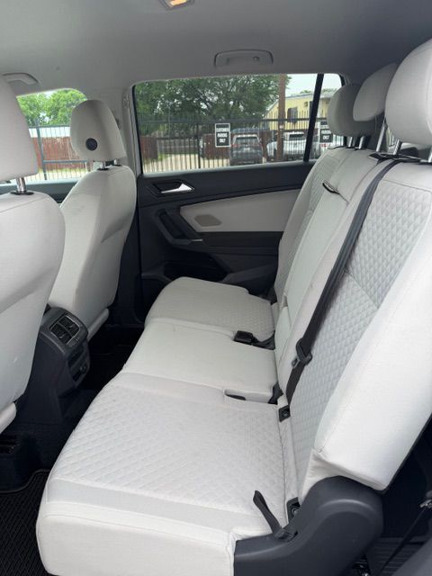 2018 VOLKSWAGEN TIGUAN S Grand Prairie TX