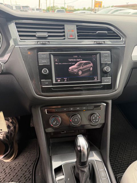 2018 VOLKSWAGEN TIGUAN S Grand Prairie TX