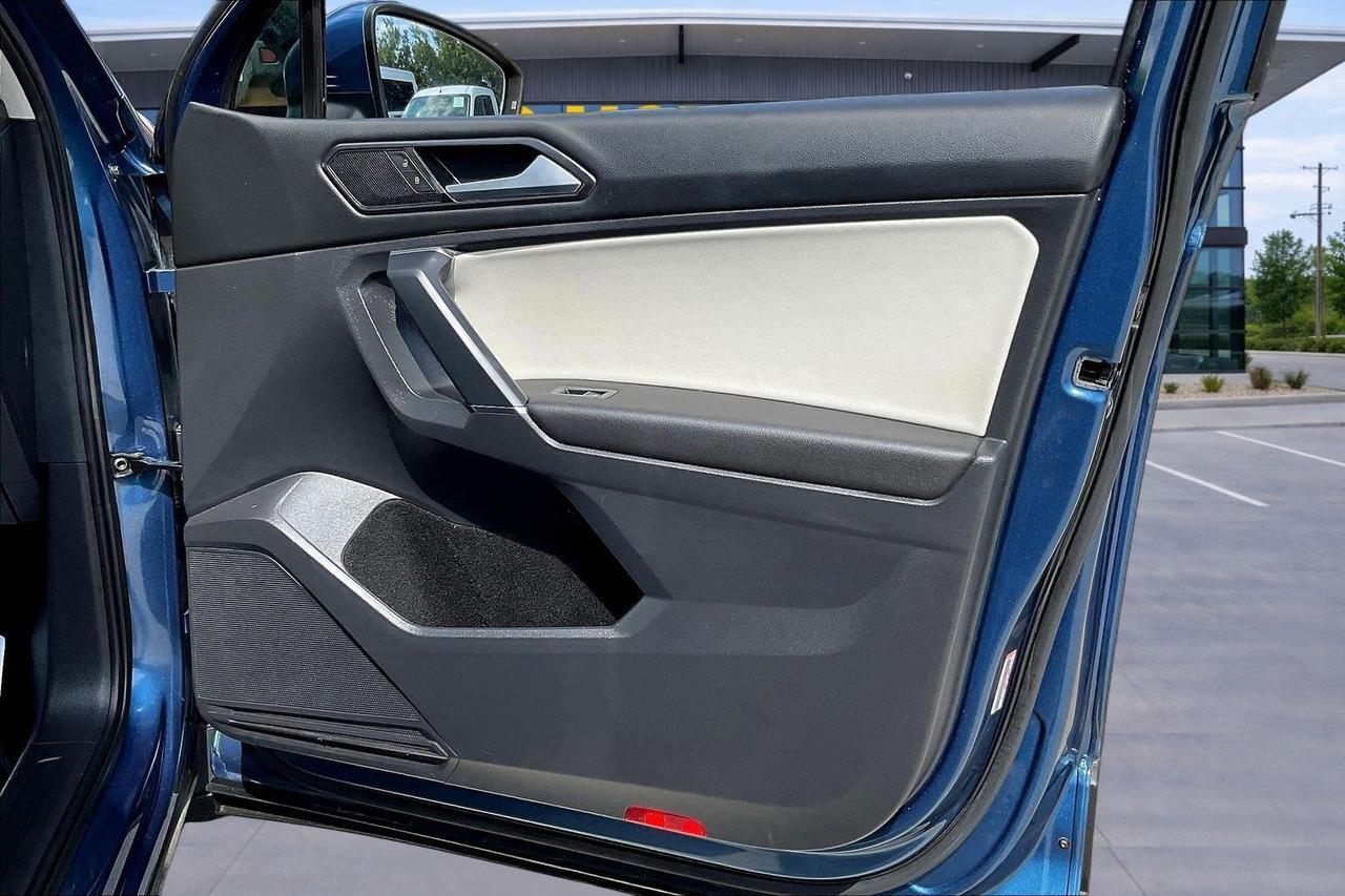 2018 VOLKSWAGEN TIGUAN SE Houston TX