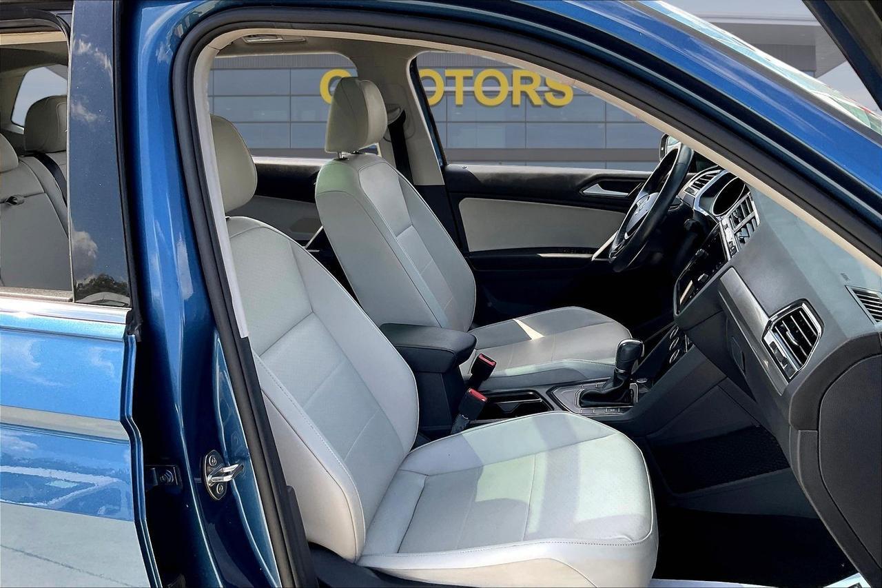 2018 VOLKSWAGEN TIGUAN SE Houston TX