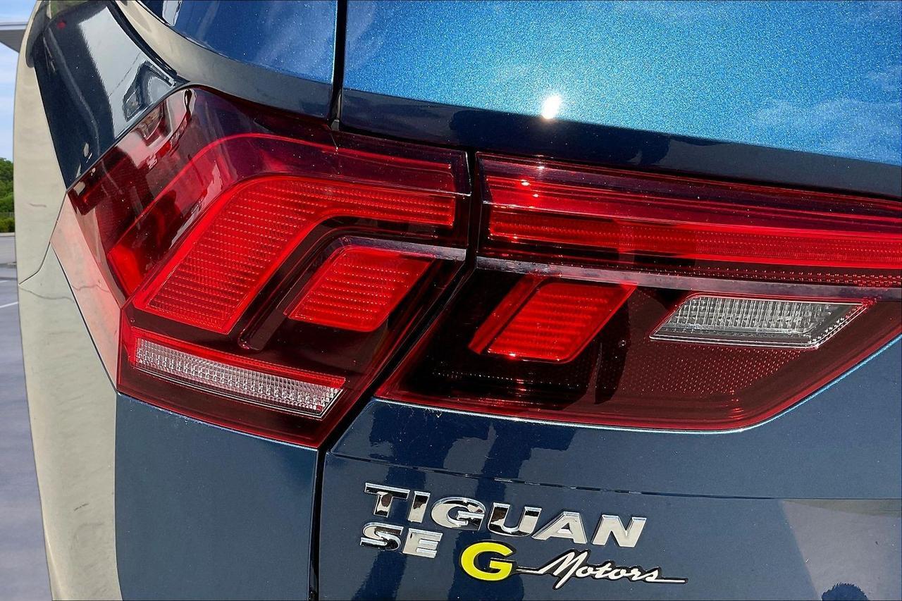 2018 VOLKSWAGEN TIGUAN SE Houston TX