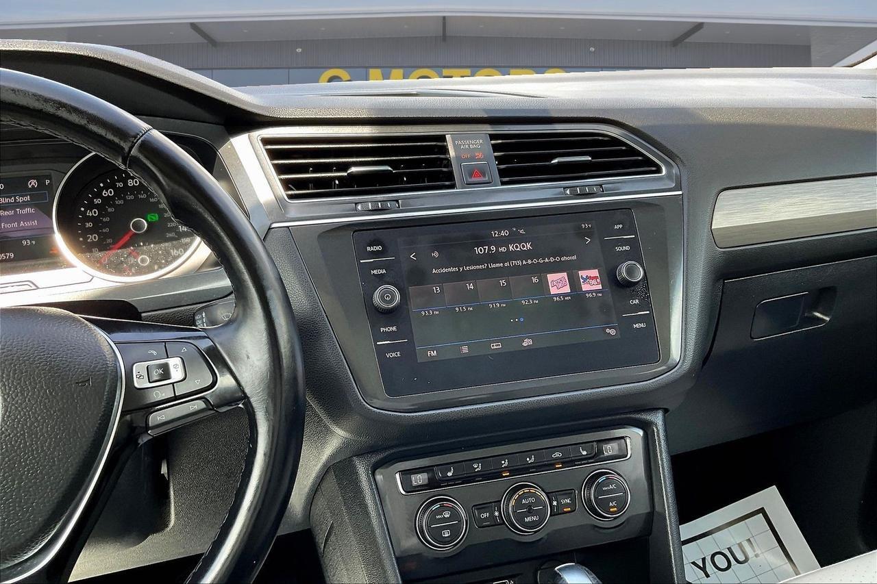 2018 VOLKSWAGEN TIGUAN SE Houston TX