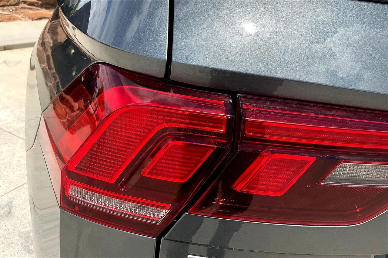 2018 VOLKSWAGEN TIGUAN SEL PREMIUM GRAY at G Motors