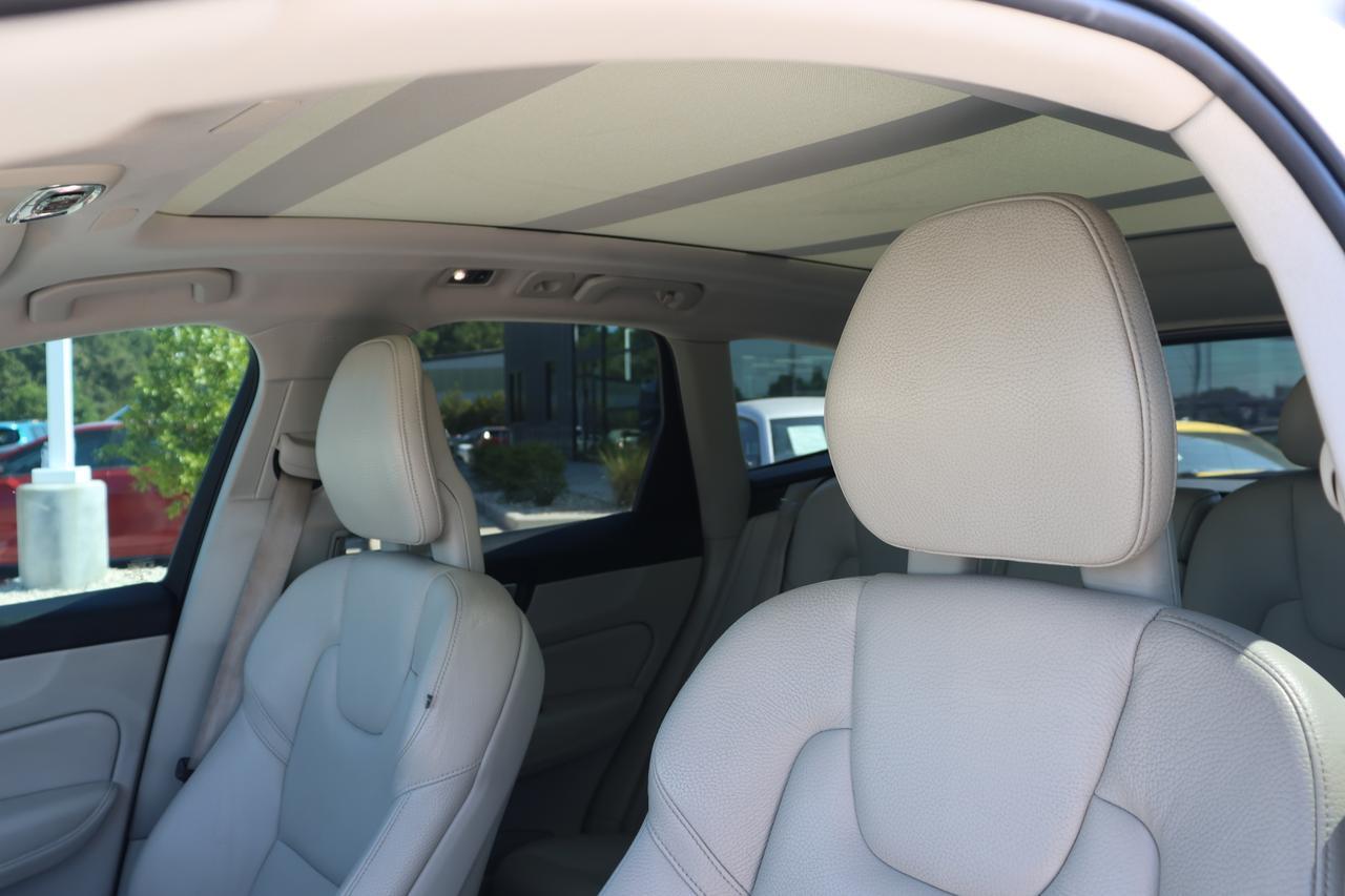 2018 VOLVO XC60 T6 MOMENTUM Houston TX