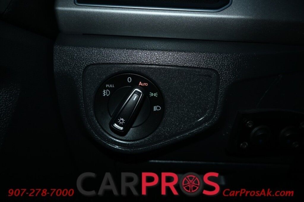 2018 Volkswagen Atlas 3.6L V6 SE w/Technology - All Wheel Drive - Leather Heated Seats - 3rd Row Seats 7 - Remote Start - Bluetooth - Backup Camera - Keyless Entry & Start - Tow Pkg Anchorage AK