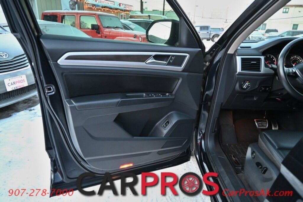 2018 Volkswagen Atlas 3.6L V6 SE w/Technology - All Wheel Drive - Leather Heated Seats - 3rd Row Seats 7 - Remote Start - Bluetooth - Backup Camera - Keyless Entry & Start - Tow Pkg Anchorage AK