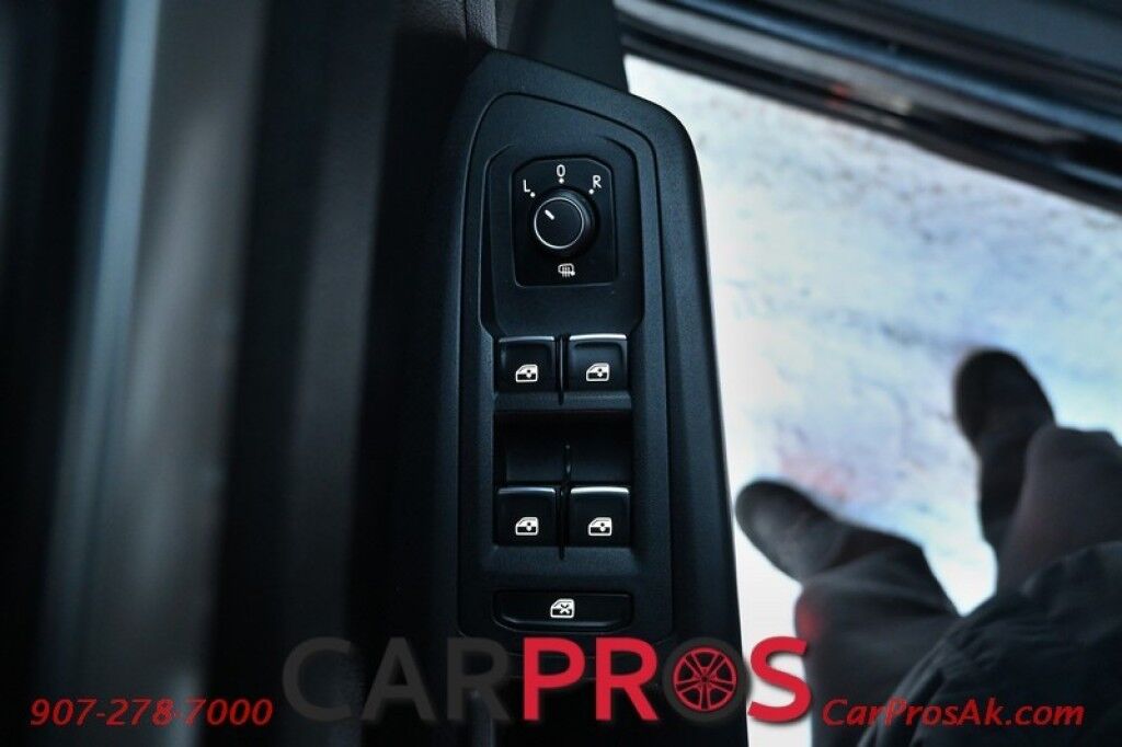 2018 Volkswagen Atlas 3.6L V6 SE w/Technology - All Wheel Drive - Leather Heated Seats - 3rd Row Seats 7 - Remote Start - Bluetooth - Backup Camera - Keyless Entry & Start - Tow Pkg Anchorage AK