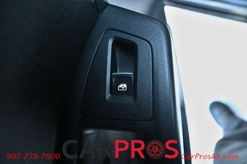 2018 Volkswagen Atlas 3.6L V6 SE w/Technology - All Wheel Drive - Power & Heated Leather Seats - 3rd Row - Seats 7 - Remote Start - Bluetooth - Backup Camera - Keyless Entry & Start - Tow Pkg Anchorage AK