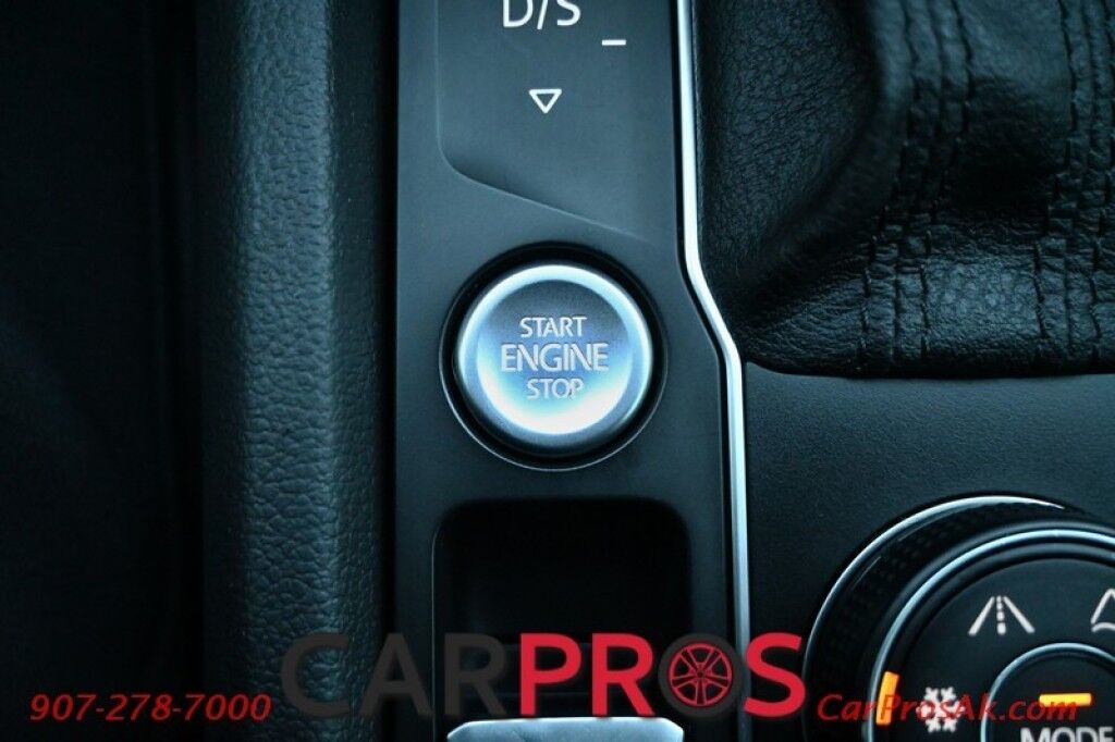 2018 Volkswagen Atlas 3.6L V6 SE w/Technology - All Wheel Drive - Power & Heated Leather Seats - 3rd Row - Seats 7 - Remote Start - Bluetooth - Backup Camera - Keyless Entry & Start - Tow Pkg Anchorage AK