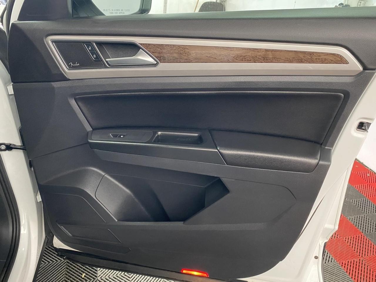 2018 Volkswagen Atlas 3.6L V6 SEL Premium Richmond Hill NY